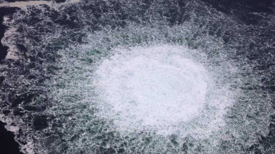 Украинският министър на отбраната Олексий Резников отрече страната му да