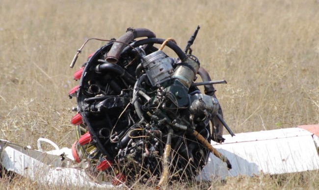 Загиналият пилот е попаднал в плосък свредел от който нямало