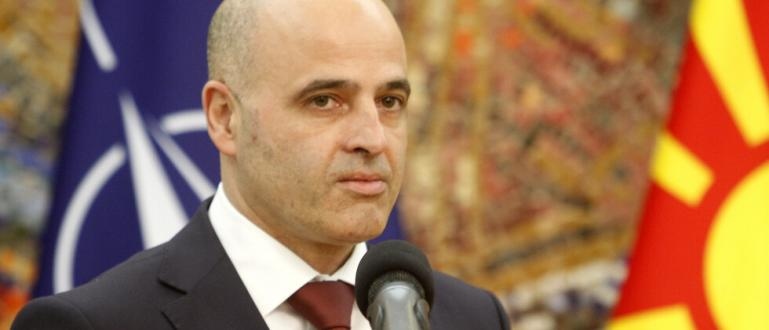 Продължавам да твърдя че ние преговаряме с Брюксел а не