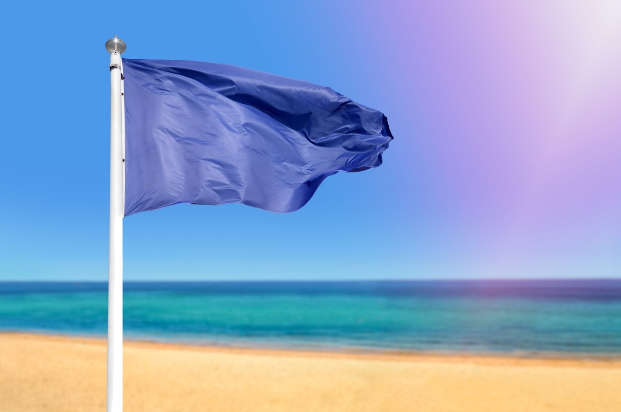 21 български плажа са кандидати за отличието Син флаг Син флаг