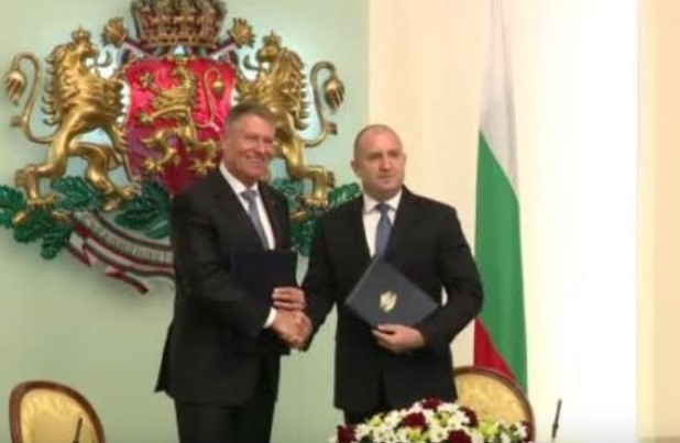 Увеличава се рискът от разрастване на войната предупреди президентът Румен