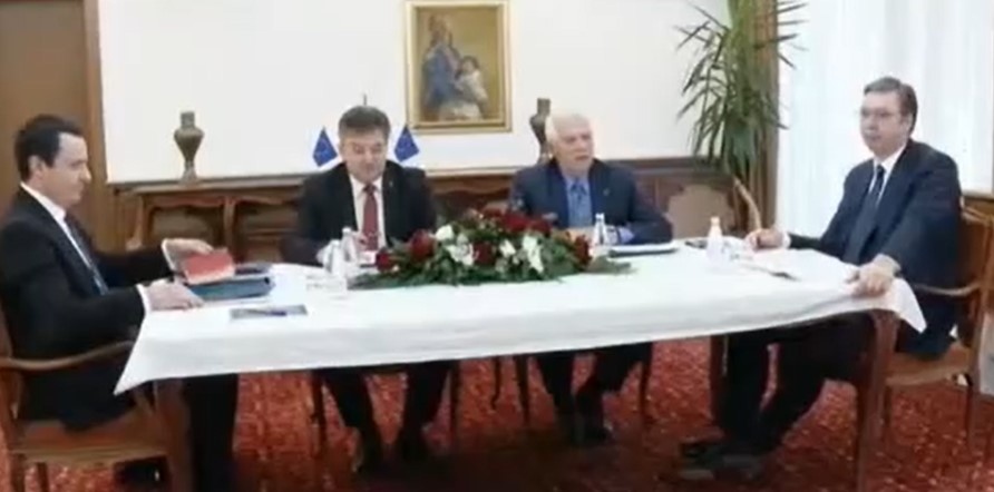 След 12 часа преговори в Охрид Сърбия и Косово се