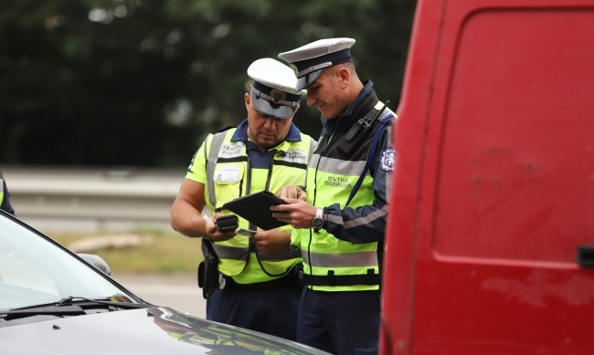 Десетки хванати да шофират след употреба на алкохол или наркотици