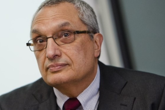 Във фирмите и домакинствата има достатъчно пари които позволяват да