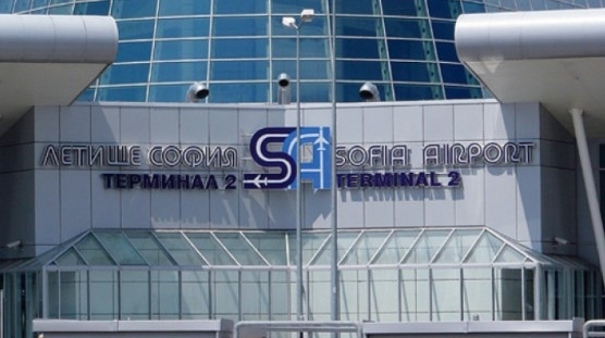 Пет туроператора и авиокомпании ще правят над 990 чартъра от София до 3 държави