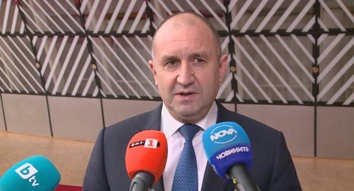 България няма да прати снаряди за Украйна и няма да