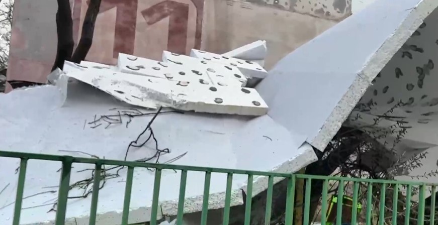 Силна буря удари Пловдив Десетки са подадените сигнали за паднали