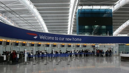 В началото на великденските празници British Airways отменя около 32
