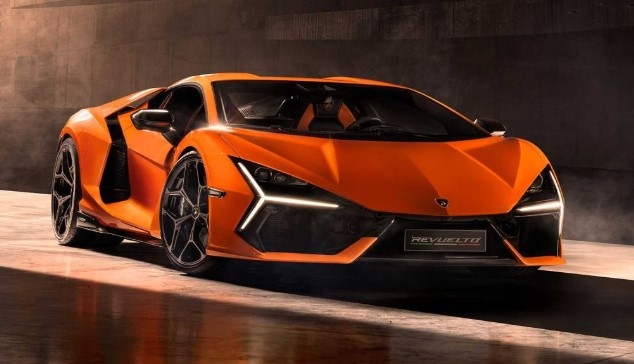 След неколкомесечни разкрития около най новия си модел хората от Lamborghini