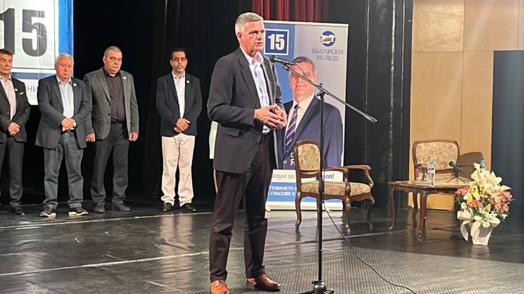 Финансовото състояние на пенсионерите е въпрос който е не само