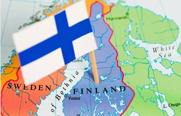 Утре външните министри на НАТО ще приветстват новия си член