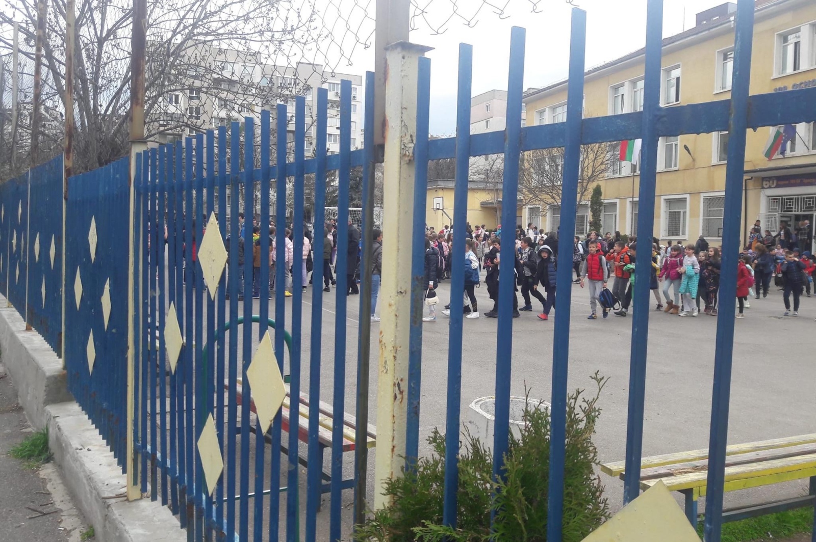 Имейлът с бомбена заплаха който беше разпратен до десетки училища