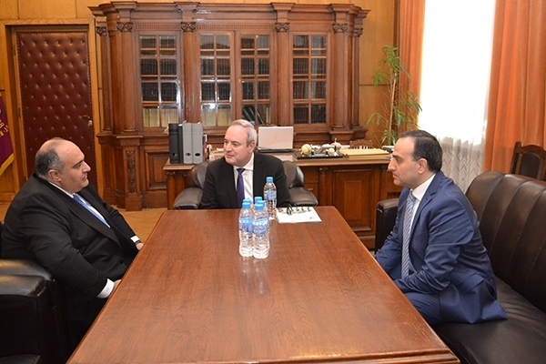 Ректорът на Софийския университет проф дфн Анастас Герджиков се срещна