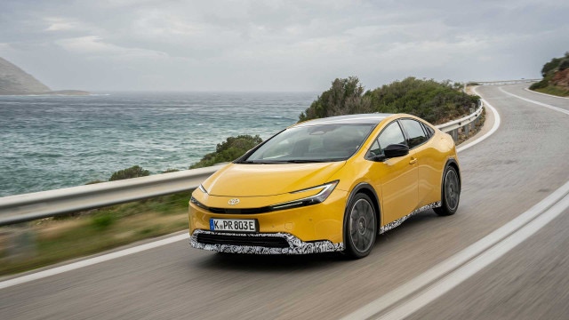 Новото поколение на Toyota Prius вече е на пазара в