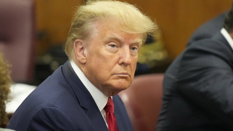 Бившият президент Доналд Тръмп който се завърна в имението си