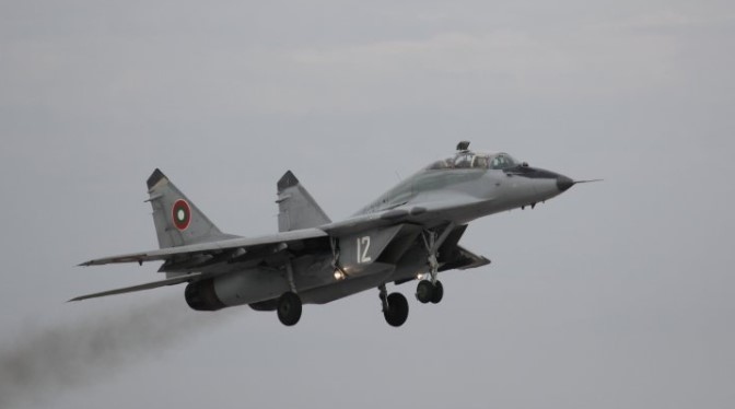 Министерството на отбраната обяви обществена поръчка за ремонт на шест