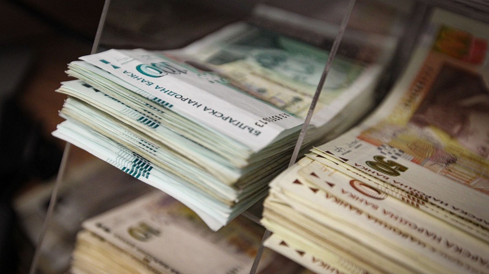 С одобрения от Министерски съвет вариант на проект на Закон