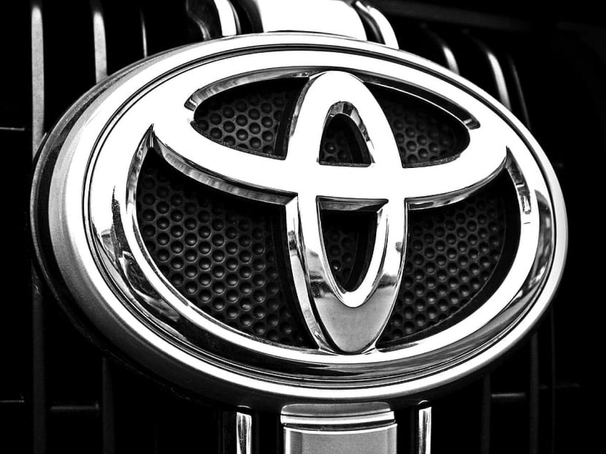 През последните години Toyota търпи сериозни критики за политиката си