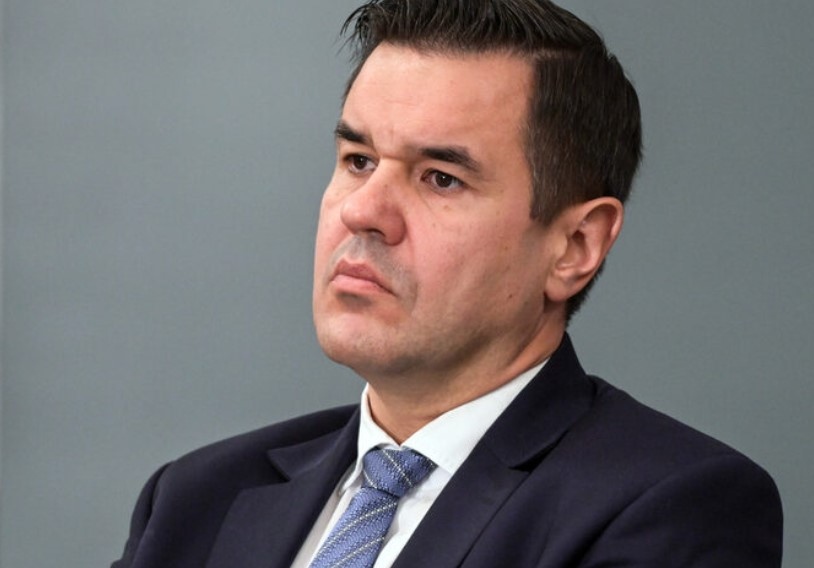 Идеята е минимална административна намеса на пазара да гарантира че