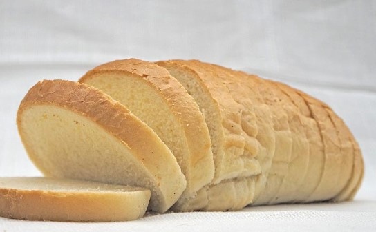 Откриха опасни и съмнителни частици в бял пшеничен хляб От Сдружение