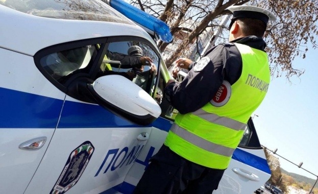 Пътна полиция ще извърши широколентови проверки в няколко обекта на
