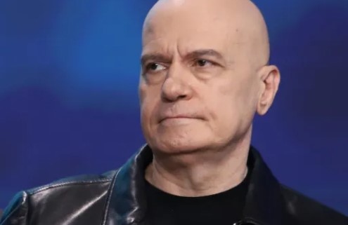 Това което се случва в Народното събрание е абсолютен фарс