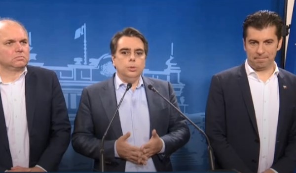 Взехме решение да излъчим екип от 8 юристи които да