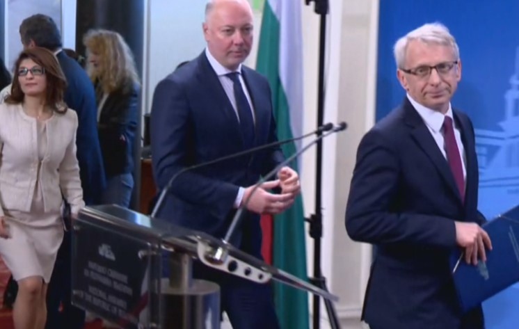 ГЕРБ СДС и ПП ДБ подготвят обща законодателна програма обвързана с избор