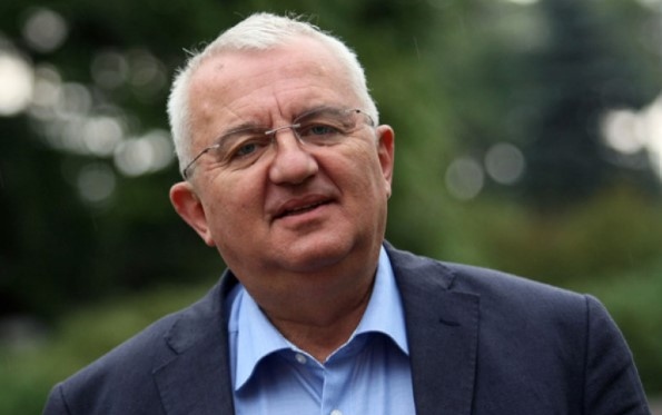 Около 325 000 пътувания се организираха за Великден Това което