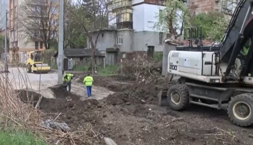 От сряда започва изграждането на новите релси на трамвай номер