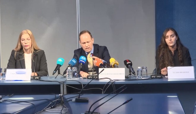 31 български граждани понастоящем са заявили евакуация от Судан Поддържа