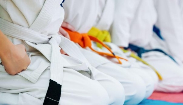 14 златни 21 сребърни и 33 бронзови медала спечелиха състезателите