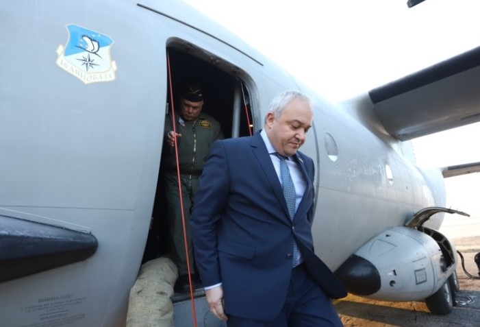 Служебният вицепремиер по обществения ред и сигурност и министър на