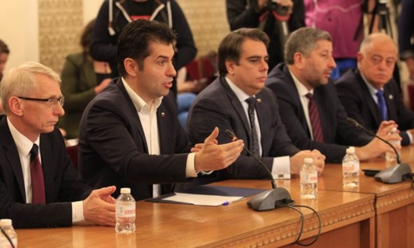 Продължаваме промяната и Демократична България са готови вече с част