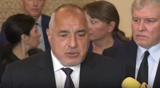 Борисов иска кабинет с мандат 4 години, но без Петков и Василев