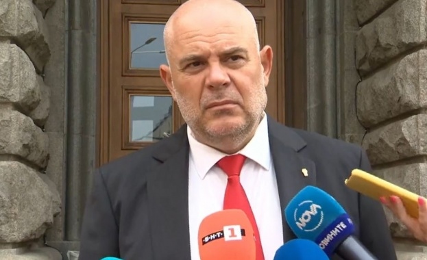 За инцидент с кортежа на главния прокурор съобщават от МВР По