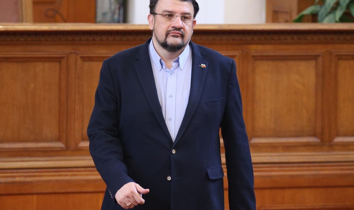 ПП ДБ се държи отговорно и държавнически Това заяви пред БНР