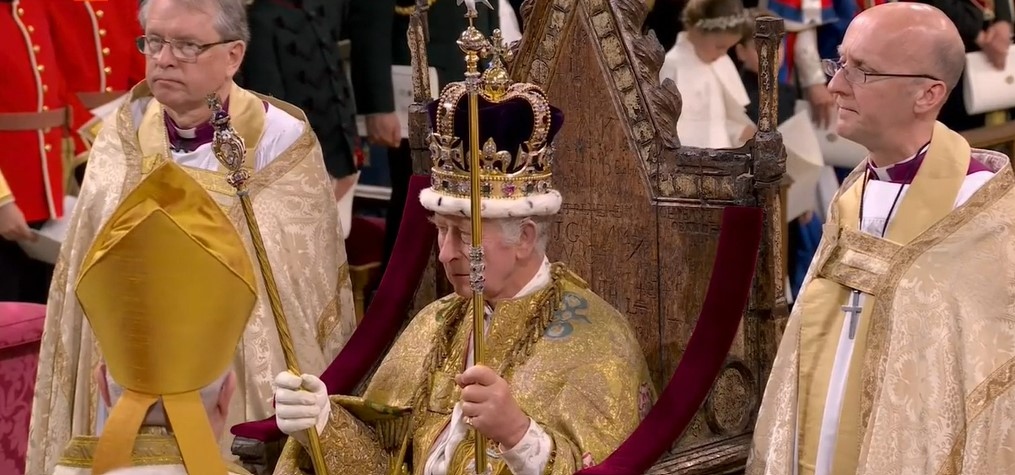 Чарлз III беше коронован и вече официално е новият крал