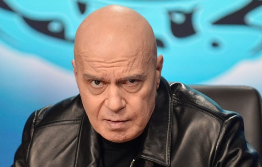 Лидерът на Има такъв народ Слави Трифонов коментира не само