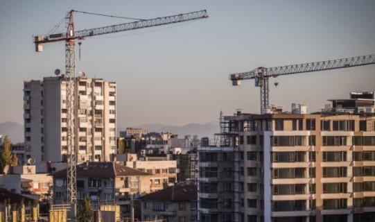 Спад на сделките с имоти през последните месеци От края