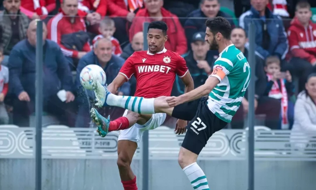 Отборът на ЦСКА излезе поне временно на първото място в