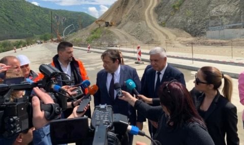 AM Струма е една от спящите магистрали и нямаме повече