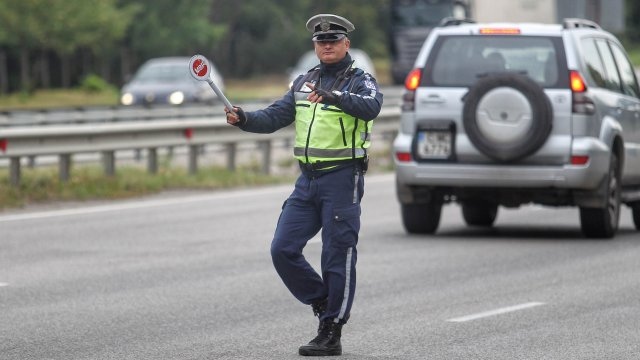 Национален протест срещу войната по пътищата се провежда в десет