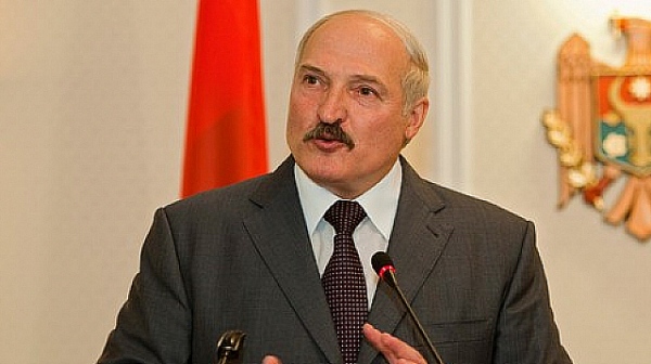 Президентът на Беларус Александър Лукашенко се появи публично и отхвърли