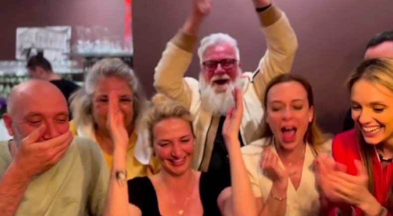 Популярни наши актьори гледаха официалната церемония по връчването на международното