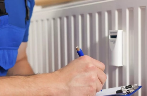 Цените на топлинната енергия ще се повишат минимално от 1