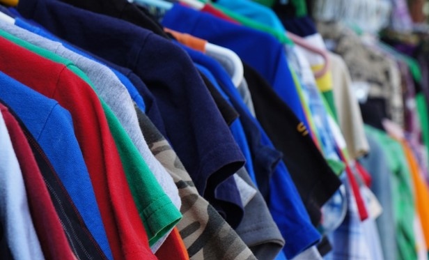 Европейският съюз забранява унищожаването на непродадени текстилни изделия. За това се