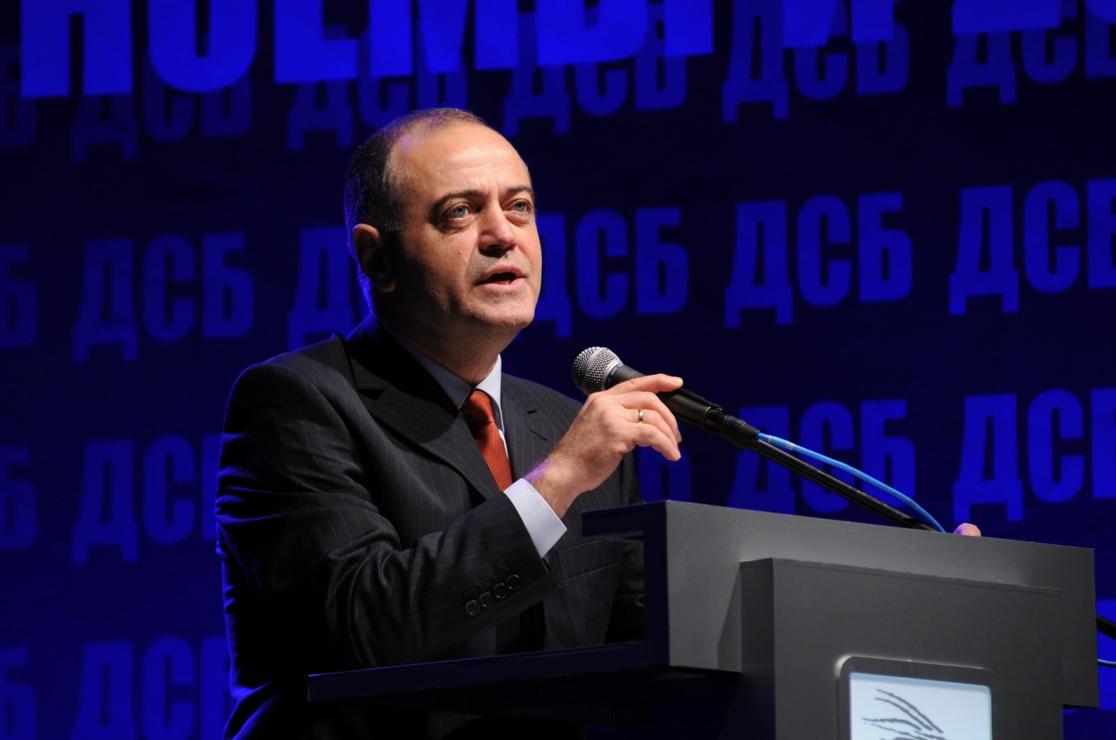 Националното ръководство на Демократи за силна България препотвърждава своето решение