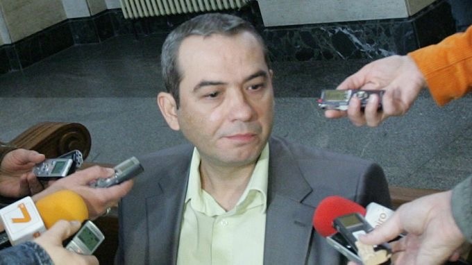 Софийската районна прокуратурата е повдигнала задочно обвинение на бившия ръководител