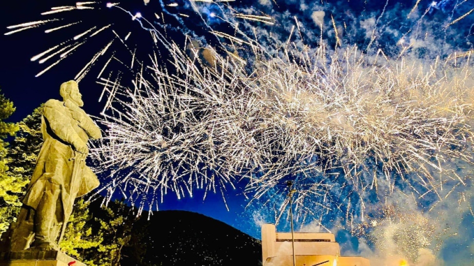 С митинг заря тази вечер във Враца ще бъде